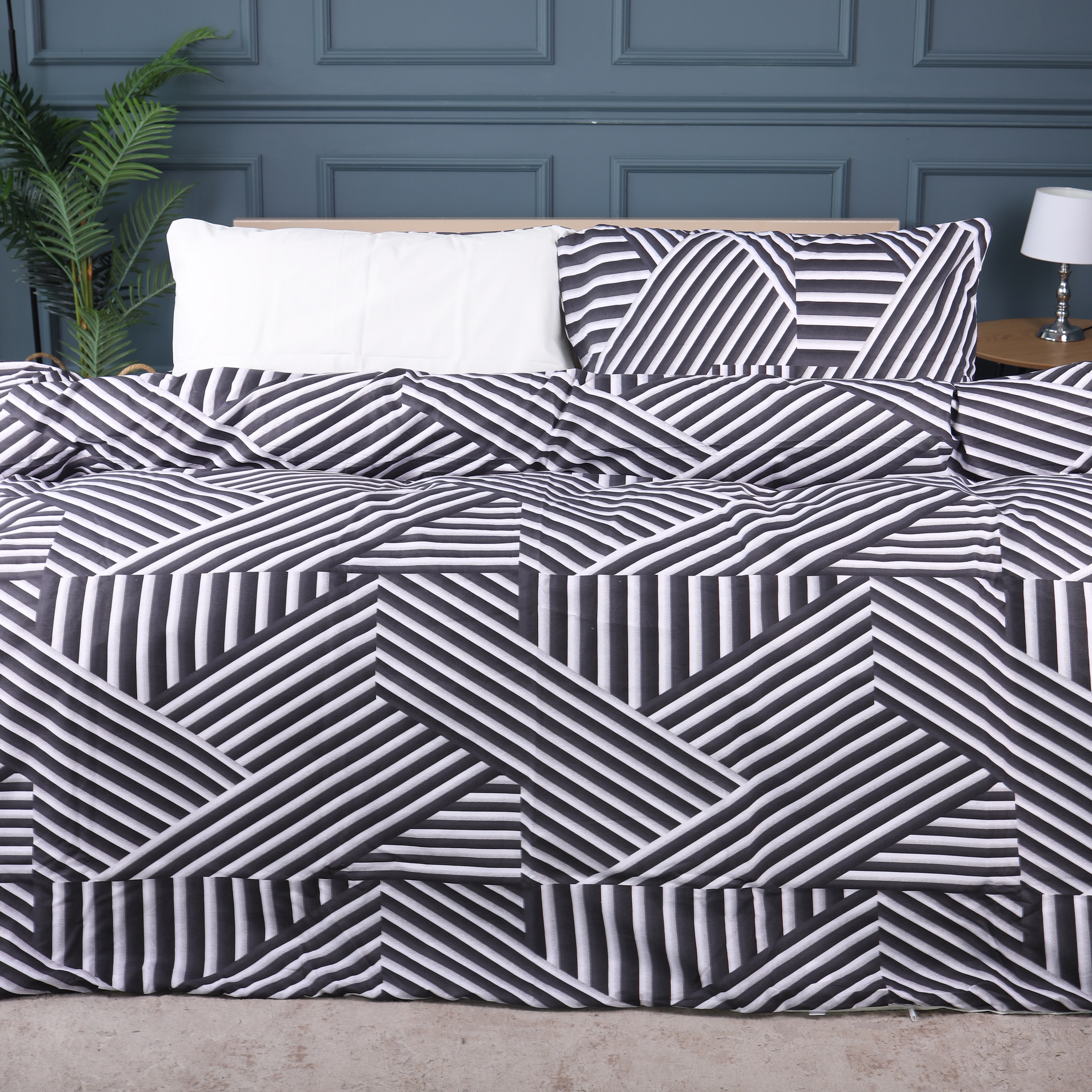 Купить Комплект постельного белья MirSon 143х210 см Ranforce Elite 17-0629 Diamond Black White Ранфорс (2200008464691) - Фото 1 Комплект постельного белья MirSon 143х210 см Ranforce Elite 17-0629 Diamond Black White Ранфорс (2200008464691) - Фото 1