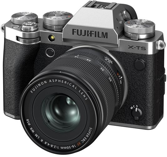 Фотокамера Fujifilm X-T5 + XF16-50 mmF2.8-4.8 R LM WR Kit Silver (16939461) - Фото 1