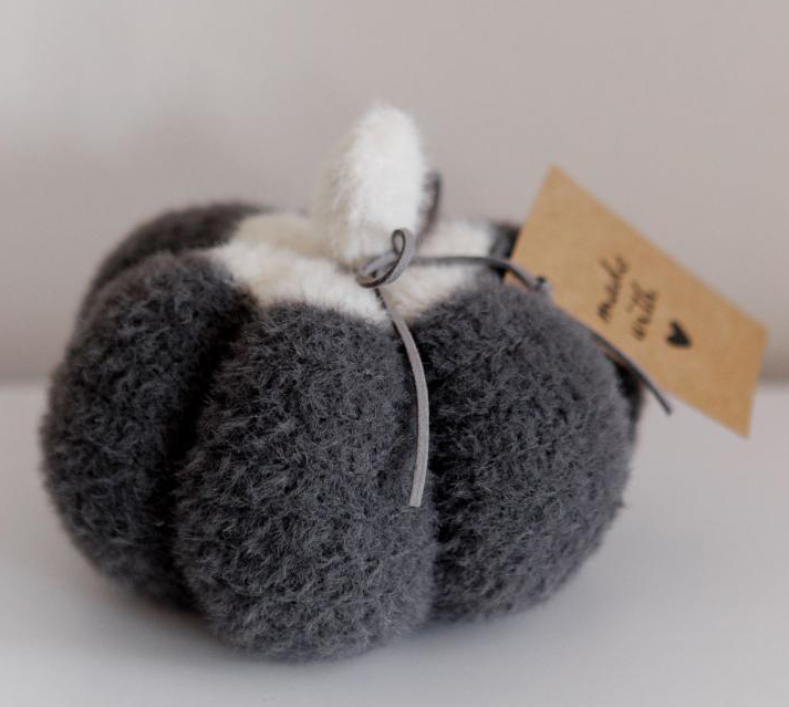 Подушка декоративна Прованс Pumpkin Сірий 9 см (041825) - Фото 1