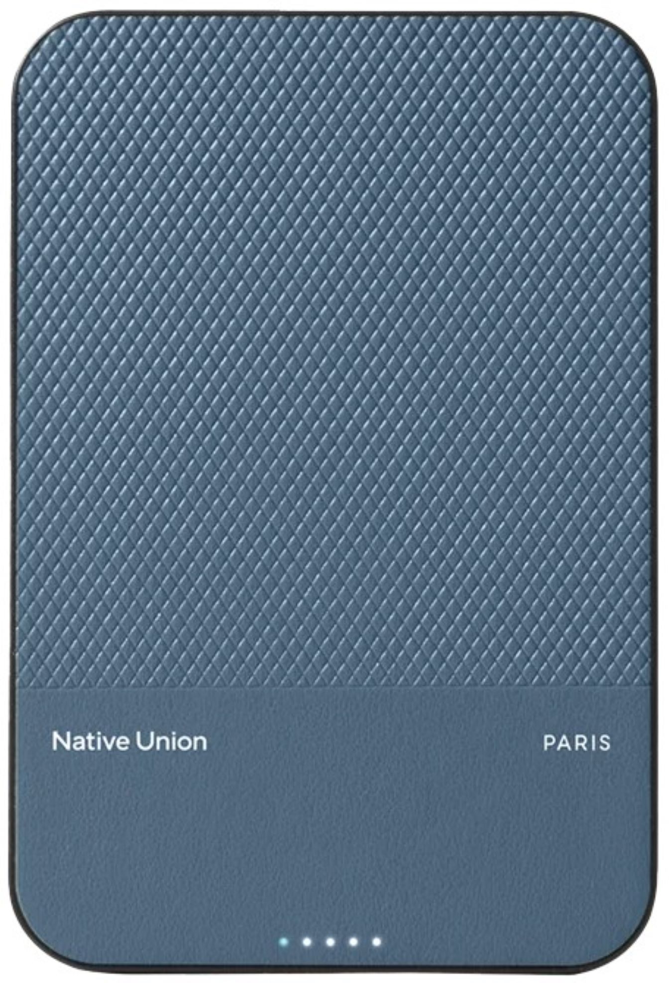 Батарея мобильная Native Union (Re) Classic Magnetic Power Bank 5 000mAh Navy (PB-5KMS-NAV) - Фото 1