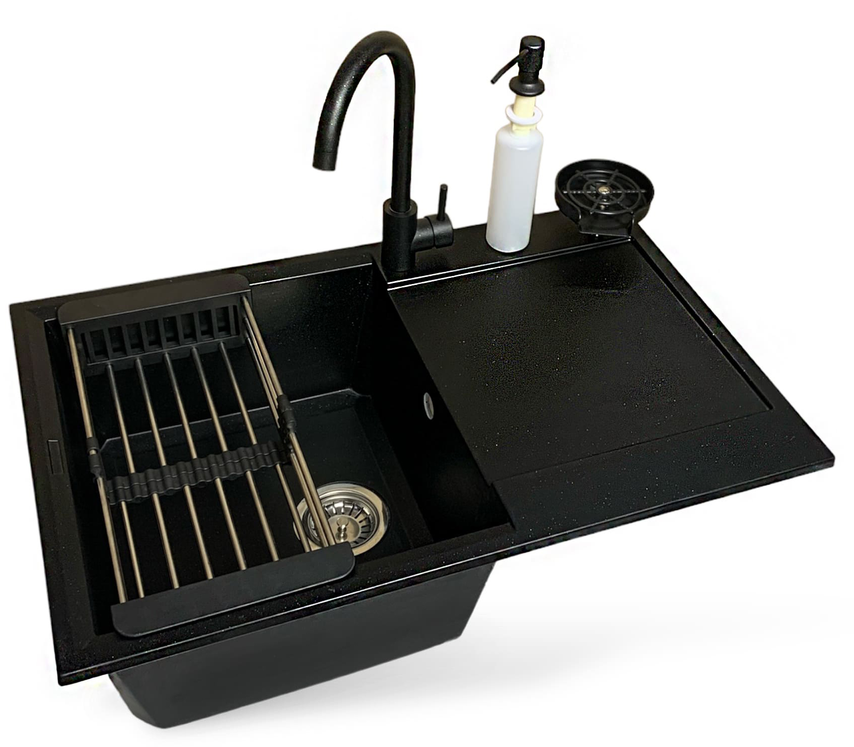 Купить Мойка кухонная+смеситель+дозатор Adamant Horizon черный + ополаскиватель стаканов + колландер (4824296106303) - Фото 1 Мойка кухонная+смеситель+дозатор Adamant Horizon черный + ополаскиватель стаканов + колландер (4824296106303) - Фото 1