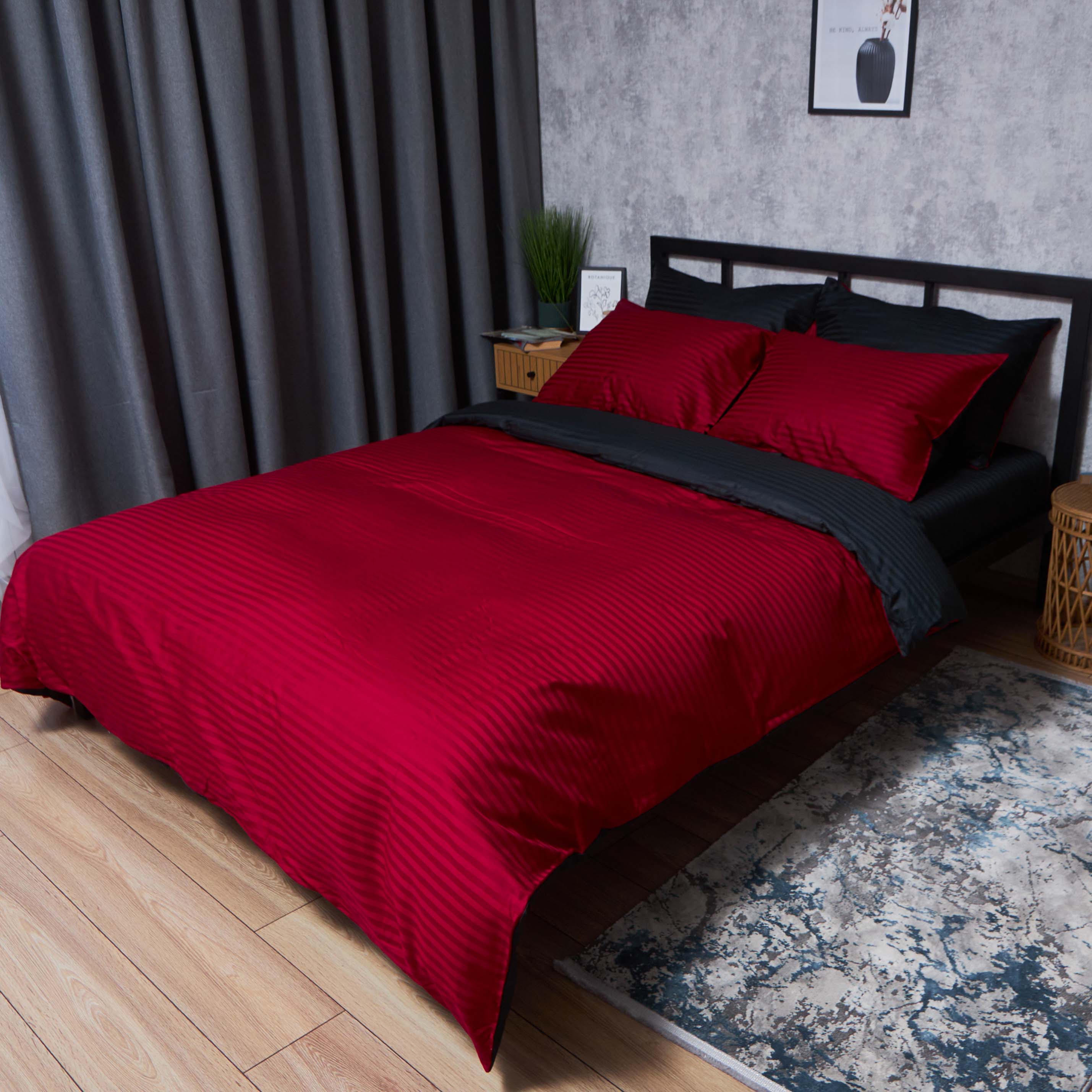 Комплект постельного белья Moon&Star Satin Stripe Dark Romance 200х220 см нав. 4х70х70 (MS-820008554) - Фото 1