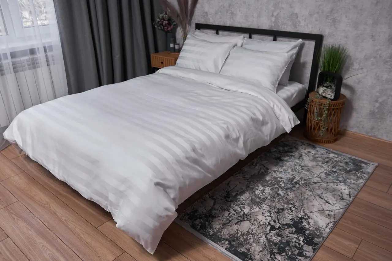 Пододеяльник полуторный Moon&Star Satin Premium Royal White 143x210 см (MS-870000505) - Фото 1