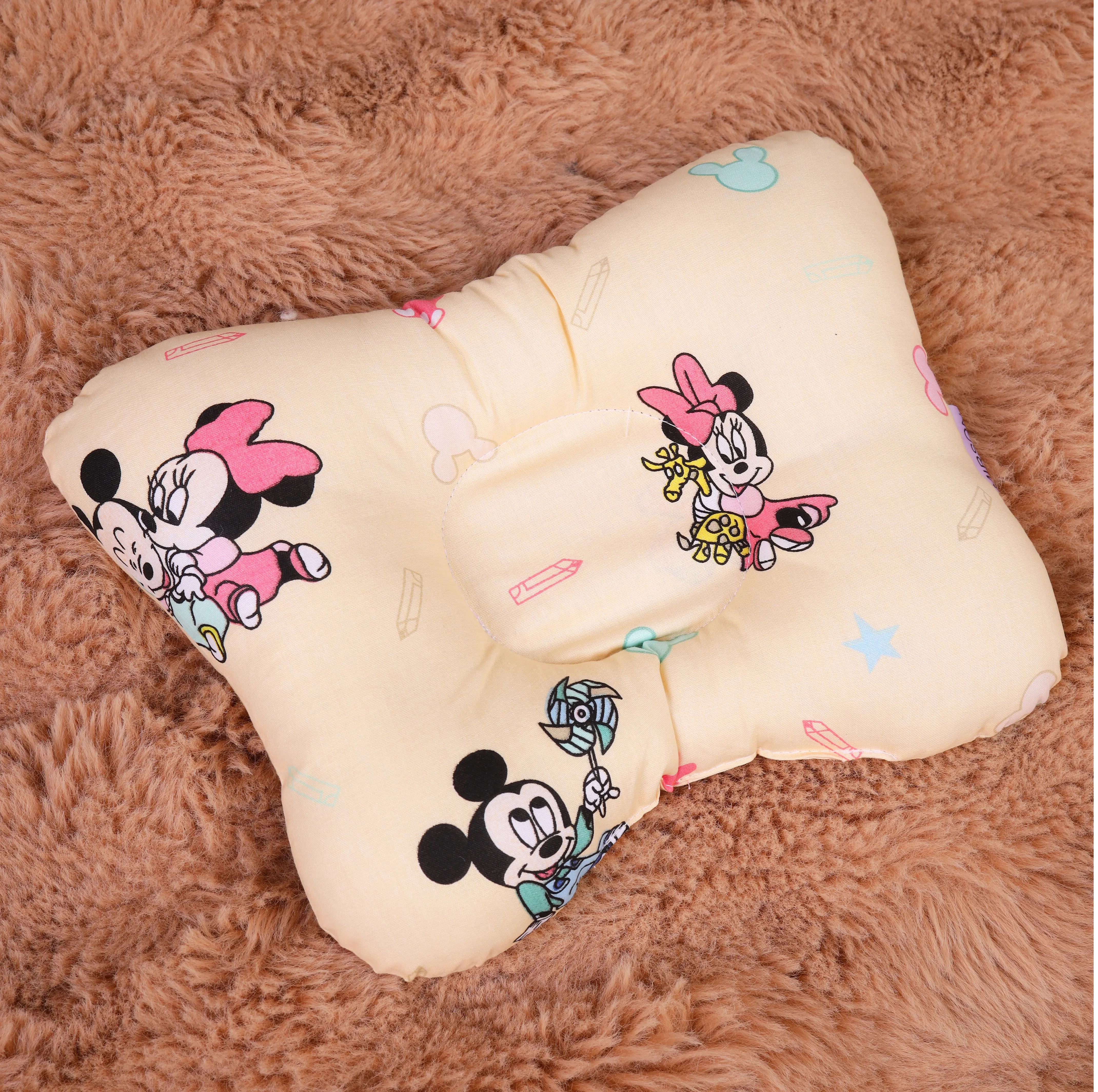 Подушка детская стандартная MirSon Бабочка Kids Time 20-0043 Green Mikey Mouse (2200009666414) - Фото 1