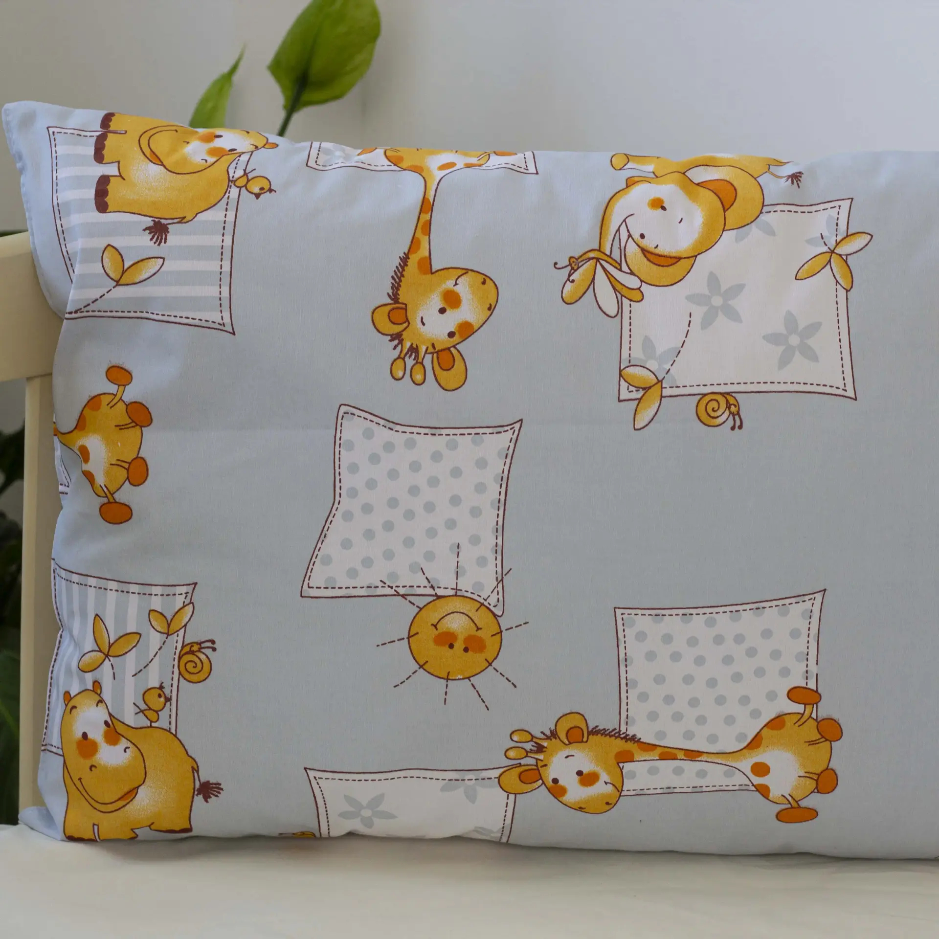 Подушка стандартна ТЕП LITTLE FRIENDS 40х60 см Sweet Comfort (3-04747_33911) - Фото 1