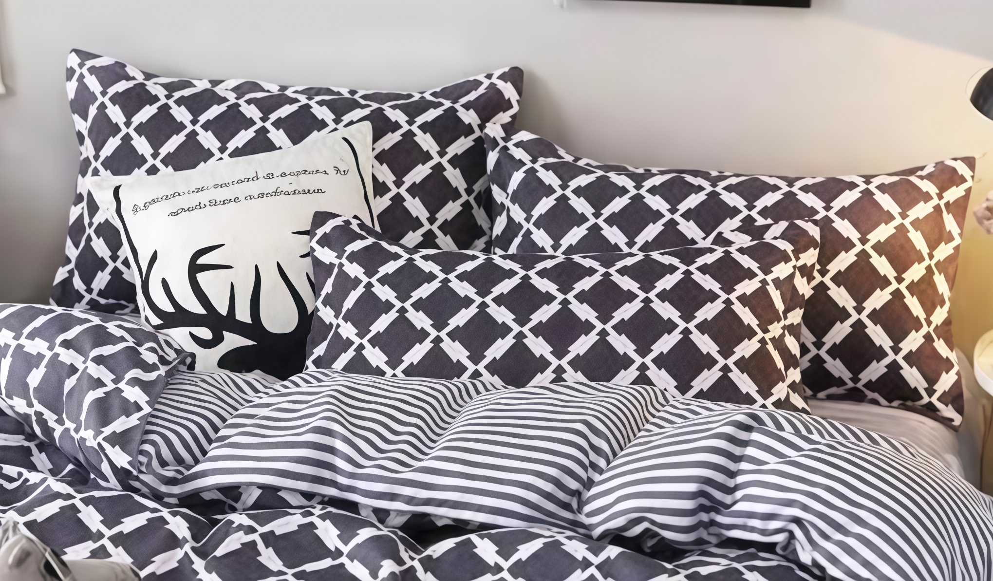 Купити Наволочка MirSon Бязь 17-0008 Ubaldo 70х70 (2200001386235) - Фото 1 Наволочка MirSon Бязь 17-0008 Ubaldo 70х70 (2200001386235) - Фото 1