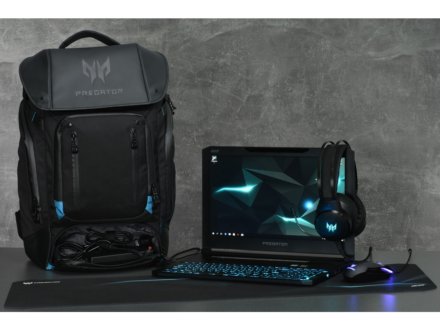acer predator gaming utility backpack with teal blue pbg591 np bag1a 288
