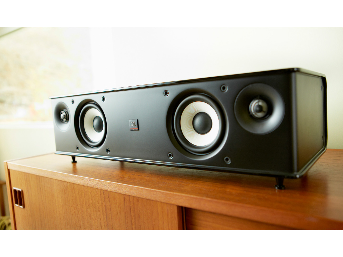jbl l8
