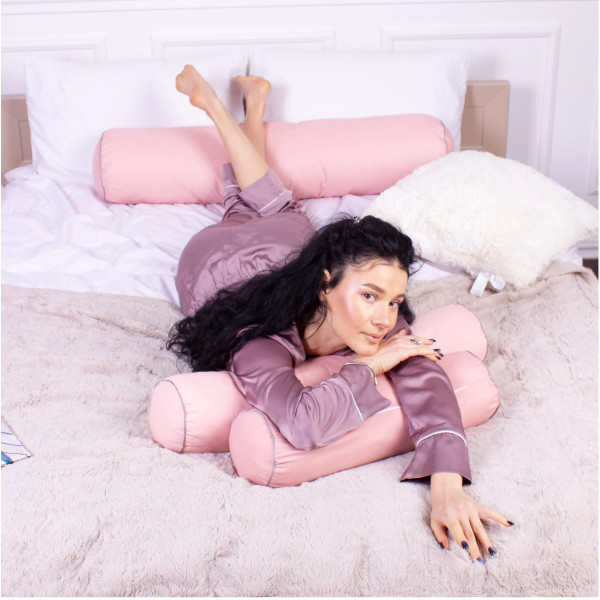 Фото - Подушка валик MirSon №8499 Eco Line Coral 50% Memory 70х20 см (2200006341277)