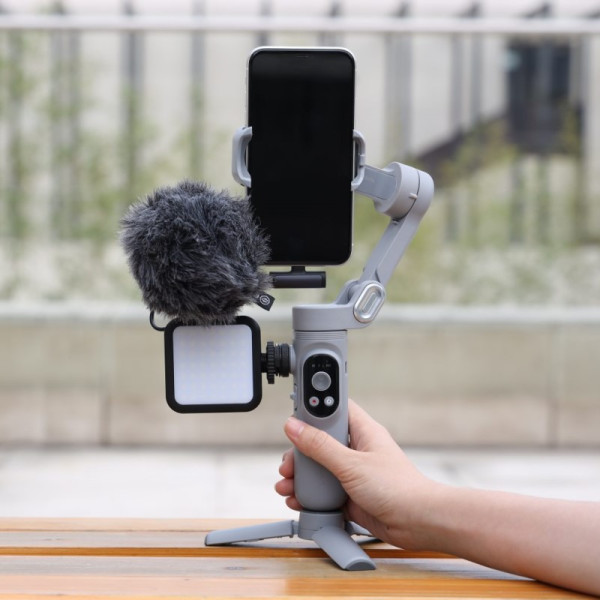 Фото - Стедикам AOCHUAN Professional Gimbal Stabilizer for Smartphone (SMARTX-G)