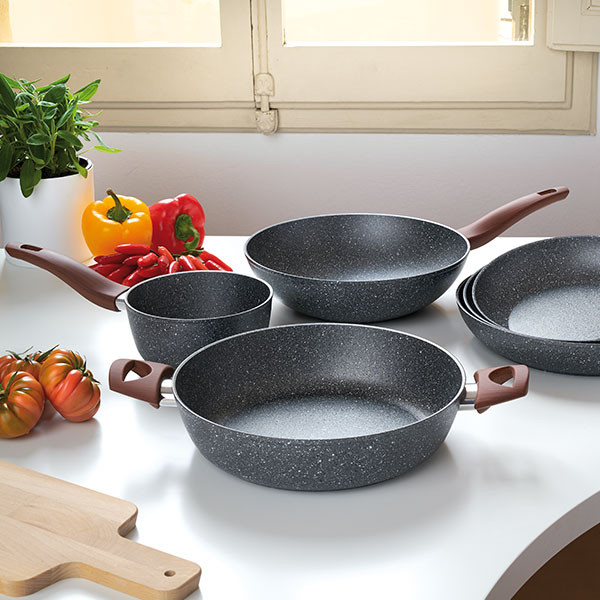 Фото - Ковш TVS Mineralia Eco Induction 18 см 1.7 л (8000807058886)