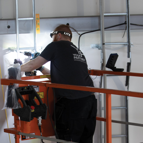 Фото - Фонарь SCANGRIP HEAD LITE A 03.5670 (Бер.70)