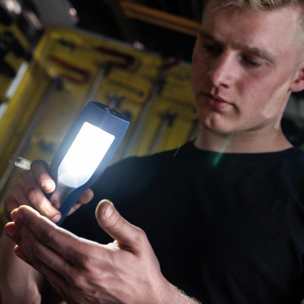 Фото - Фонарь аккумуляторный SCANGRIP MAG PRO WIRELES (Бер.91)