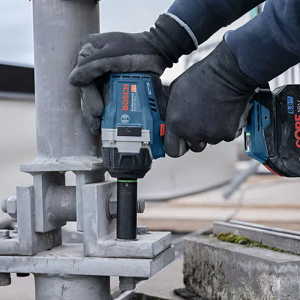 Фото - Гайковерт аккумуляторный Bosch GDS 18V-750C (0.601.9L9.002)