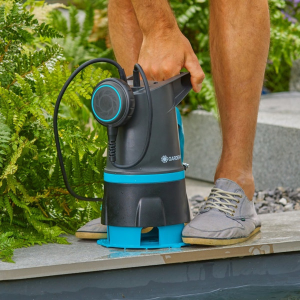 Фото - Погружной насос Gardena 20000 Basic 2-в-1 (09018-47.000.00)