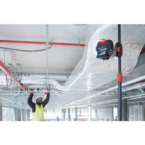 Фото - Уровень лазерный Bosch Professional GLL3-80C (0.601.063.R00)