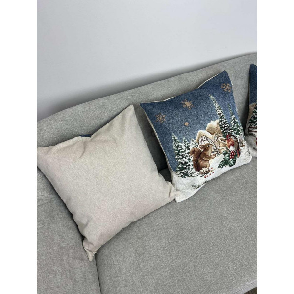 Фото - Подушка декоративная Прованс Голубое сияние Белочка 45х45 см (031434)