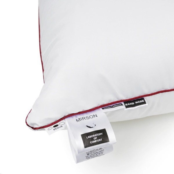 Фото - Подушка стандартная MirSon Hand Made De Luxe 901 70x70 (2200000555786)