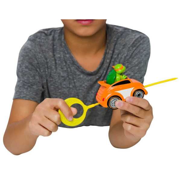 Фото - Коллекционная интерактивная фигурка TMNT Гонщик с лаунчером Микеланджело (71018)