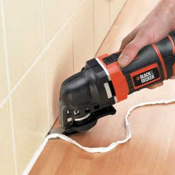 Фото - Многофункциональный инструмент Black&Decker MT300KA