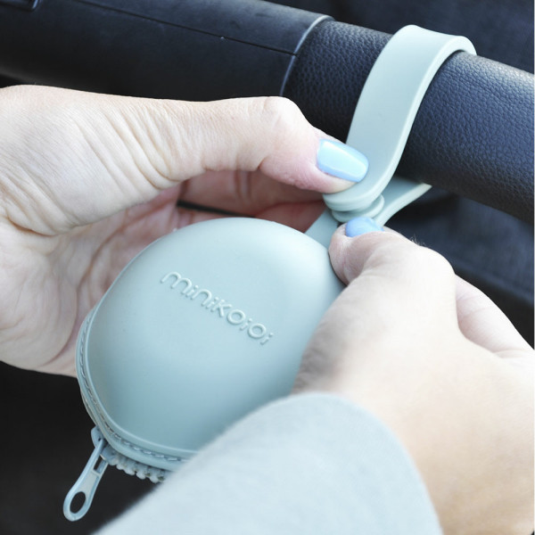 Фото - Контейнер для хранения пустышек MinikOiOi силиконовый Pod River Green (101230008)