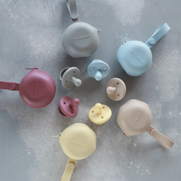 Фото - Контейнер для хранения пустышек MinikOiOi силиконовый Pod River Green (101230008)