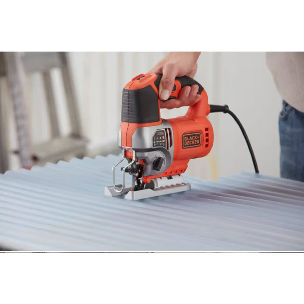 Фото - Электролобзик Black&Decker BES610