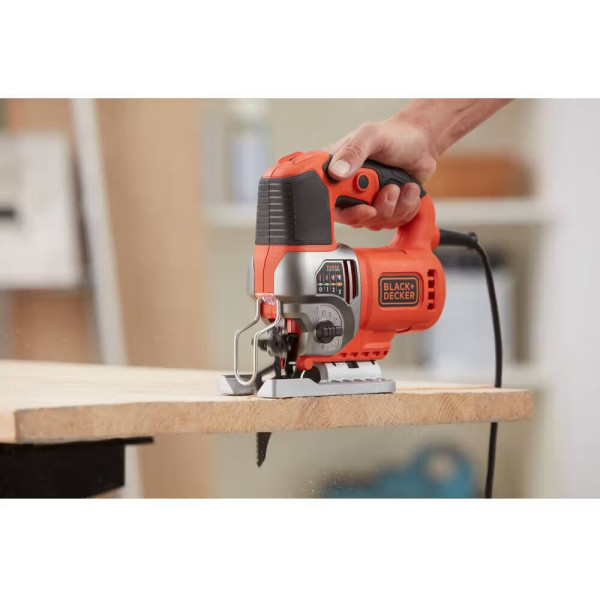 Фото - Электролобзик Black&Decker BES610