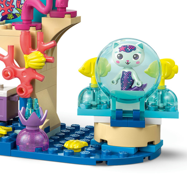 Фото - Конструктор LEGO  Gabby's Dollhouse Аквариумные приключения русалочки Габби (11204)