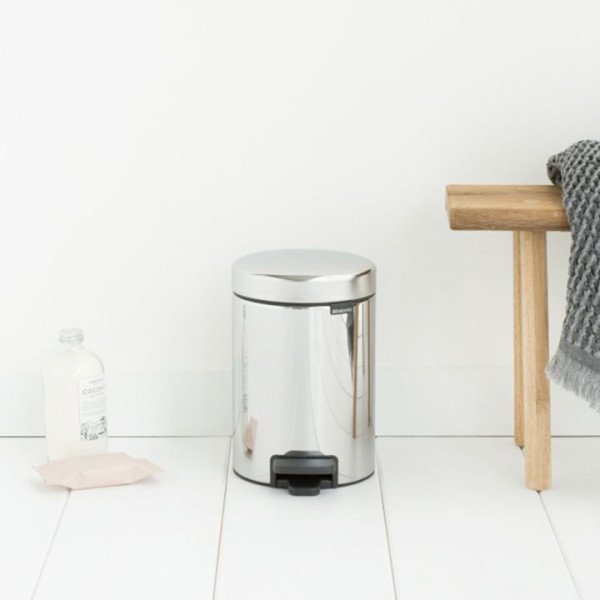 Фото - Бак для мусора с педалью Brabantia Pedal Bin 3 л 113147