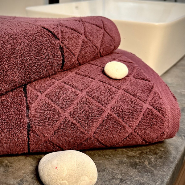 Фото - Полотенце банное Lelit Ромбы Винный 70/140 8073 (1199223)