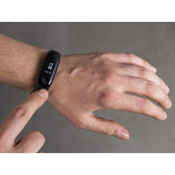 Фото - Фитнес-браслет Xiaomi Mi Band 3 Black