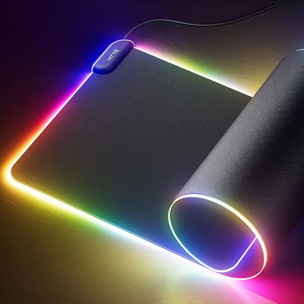 Фото - Коврик для мыши игровой Hyte CNVS RGB Black (MAT-HYTE-CNVS-B)