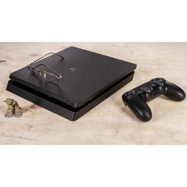 Фото - Игровая приставка PlayStation 4 1ТВ (Horizon Zero Dawn (Complete Edition) & Detroit & The Last of Us&PS Plus)