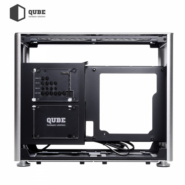 Фото - Корпус QUBE A4 Aluminum Silver (QBA4I_WSNU3)