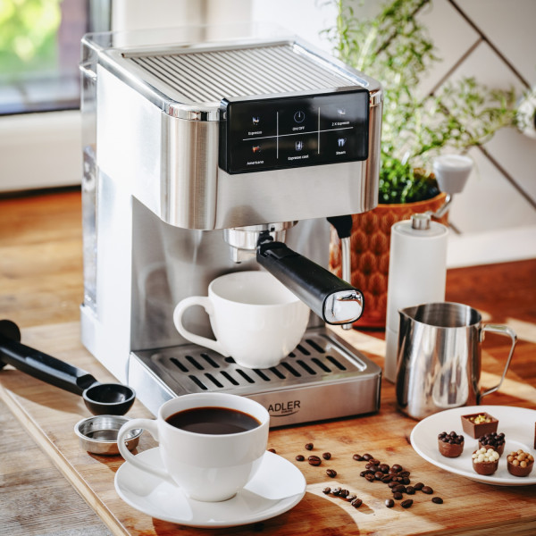 Фото - Кофеварка рожковая Adler AD 4390