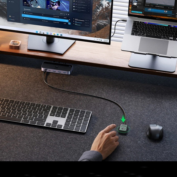 Фото - Хаб USB UGREEN CM662 USB 3.0 Sharing Switch 2 In 4 Out Black (15705)