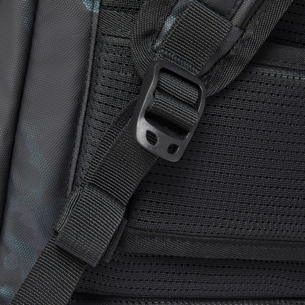 Фото - Рюкзак для ноутбука RIVACASE 7663 Navy camo