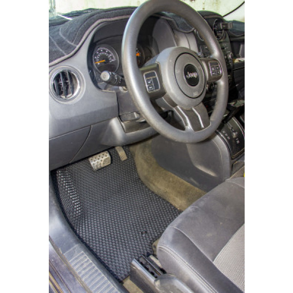 Фото - Коврики из экокожи в салон авто передние EVAtech ECO для Patriot (MK74) Restyling Jeep 2011-2016 1 поколение SUV USA (JP1761AD2LA2BBB)