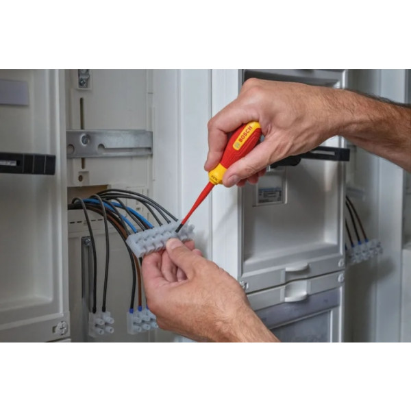 Фото - Отвертка Bosch Professional SL3.5x75 мм (1.600.A02.NC1)