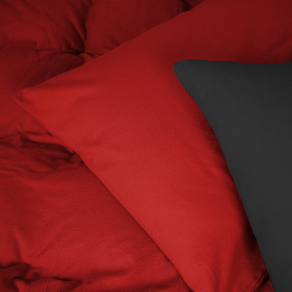 Фото - Наволочка MirSon Фланель 002-009 Black/Red 60х60 см (2200009656637)