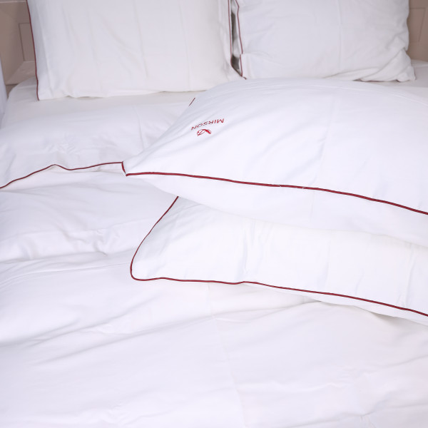 Фото - Комплект постельного белья MirSon Сатин Corner Moko White 200x220 см (2200001484443)