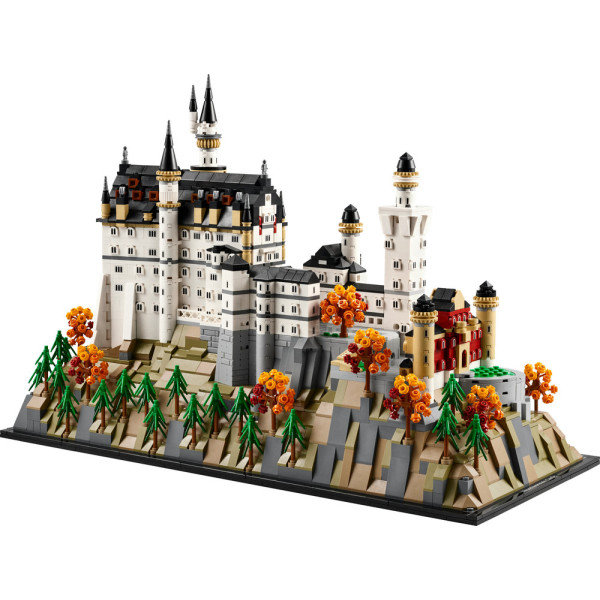 Фото - Конструктор LEGO Architecture Замок Нойшванштайн (21063)