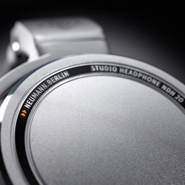 Фото - Наушники полноразмерные проводные Neumann NDH 20 Black Edition