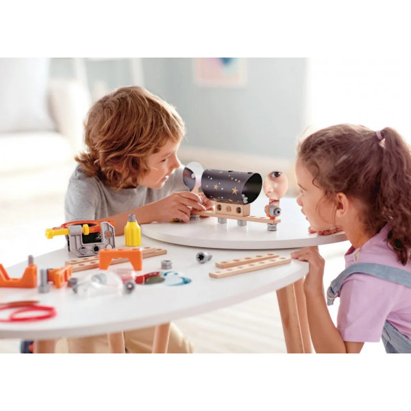 Фото - Деревянный конструктор Hape Inventor Оптическая лаборатория 54 деталей (E3034)