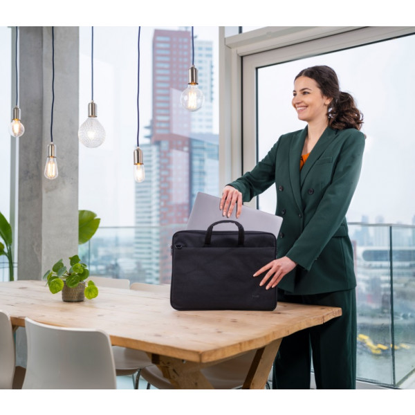 Фото - Сумка для ноутбука Trust Bologna 16" Eco Black (24447)