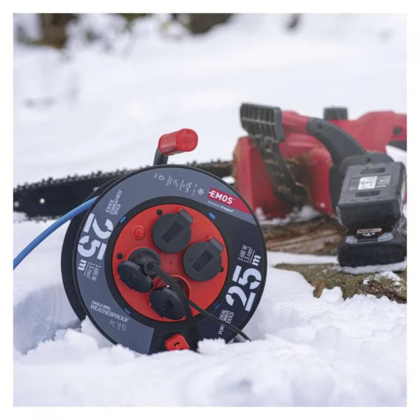 Фото - Удлинитель 220В EMOS на катушке P08625W, 4 розетки, 25 м, 1,5 мм2, IP44, силикон