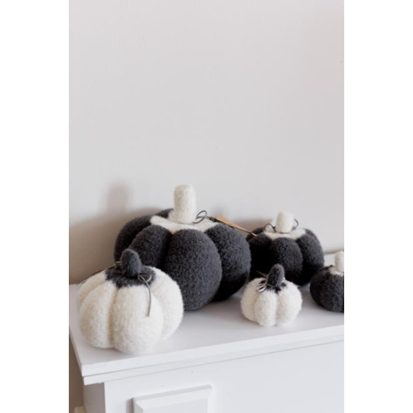 Фото - Подушка декоративная Прованс Pumpkin Серый 25 см (041828)