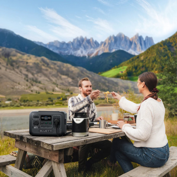 Фото - Зарядная станция универсальная Bluetti AC2A (300W, 204.8Wh)