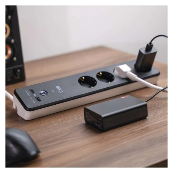 Фото - Сетевой фильтр EMOS Умный P1422SM 2 м 4 гнезда, ПВХ, USB-A, USB-C, Wi-Fi 1,5 мм2
